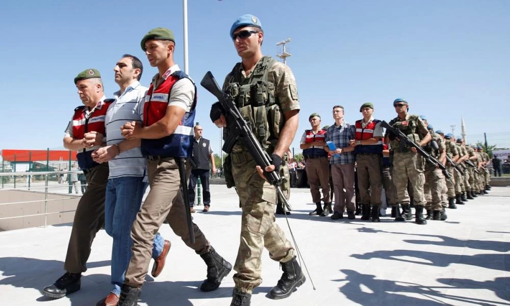 Επιστολή-μανιφέστο αποστράτων αξιωματικών κατά Ερντογάν